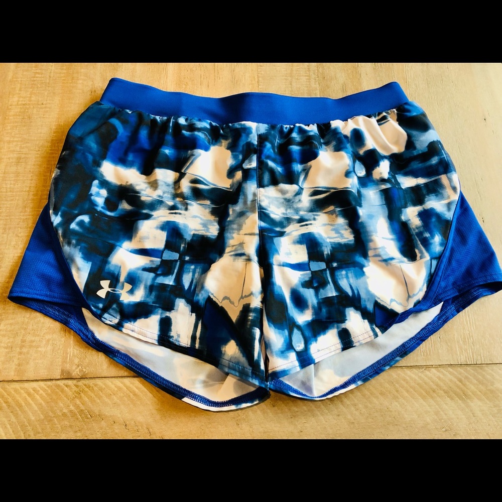 NWOT Medium UA Shorts